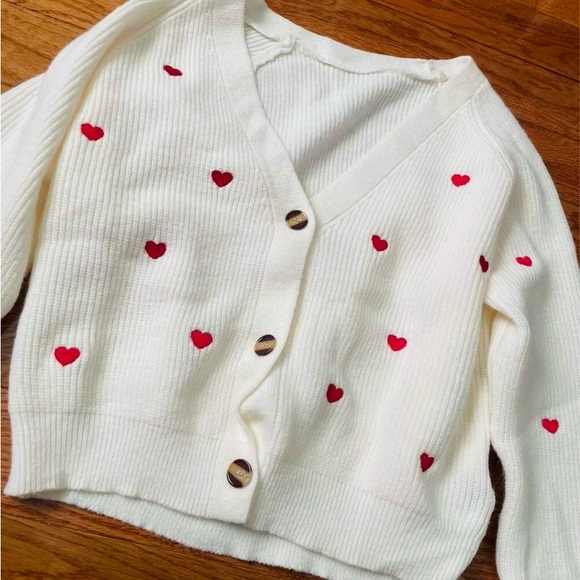 Red Hearts on Cream Knit Cardigan Oversized Long Sleeve Buttons Embroidered - Picture 14 of 15